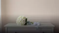 Букет белых гортензий на выписку из роддома: составы и цены