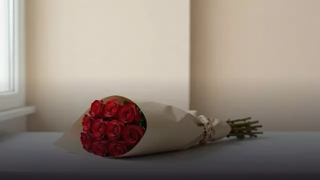 Букет из 35 красных роз: как выглядит и сколько стоит