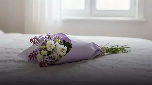 Букет из эустомы девушке: как выбрать размер и цвет