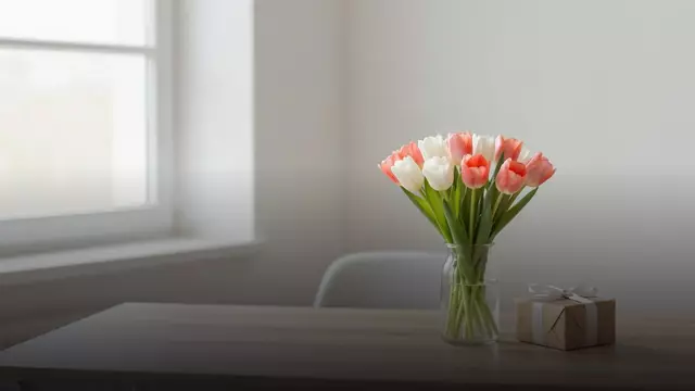 Букет из тюльпанов коллеге на день рождения: как выбрать