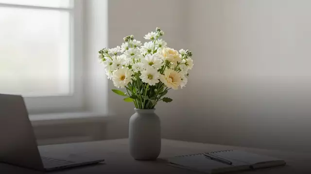 Маттиолы коллеге: букет для офиса без ошибок