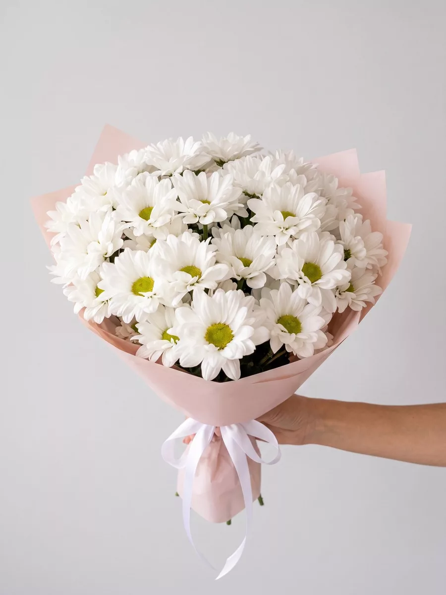 Bouquet of 7 white chrysanthemums