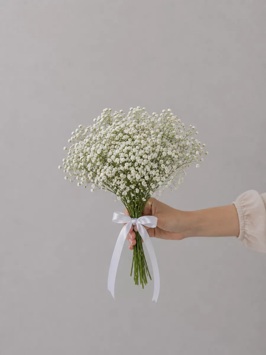 Bouquet of 7 white gypsophila