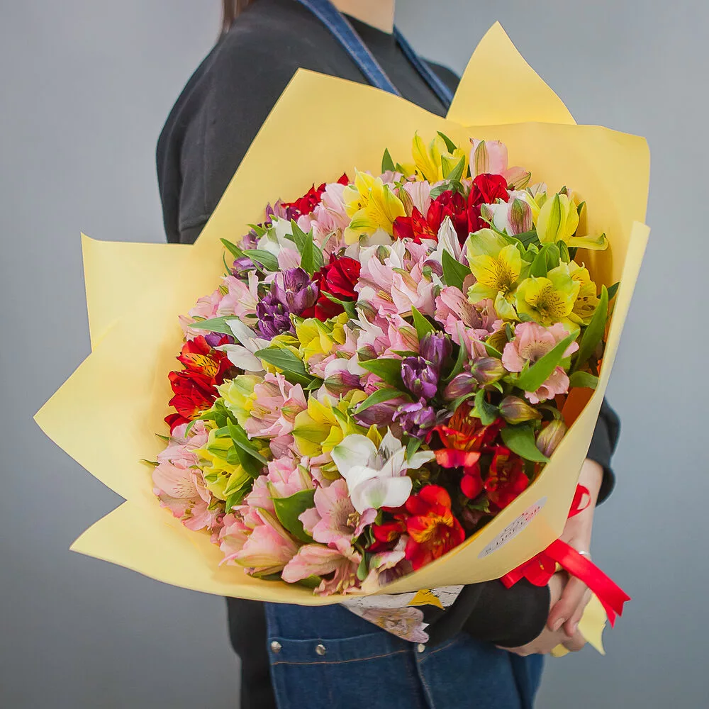 Bouquet of 29 alstroemerias mix