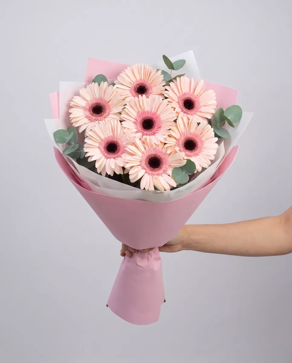 Bouquet of 7 pink gerberas