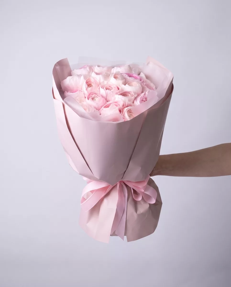 Bouquet of 21 ranunculus mix