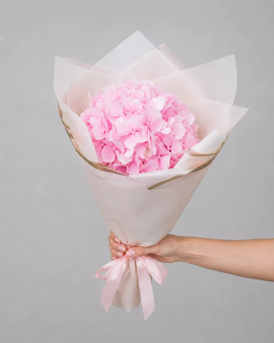Bouquet pink hydrangeas