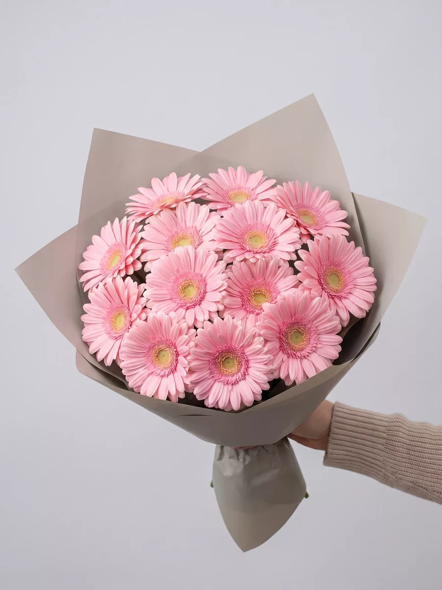 Bouquet of 11 pink gerberas