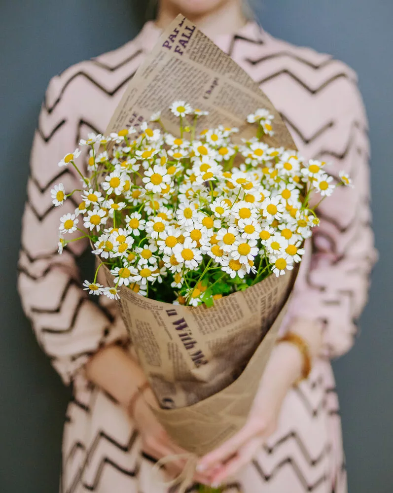 Bouquet of 9 white daisies