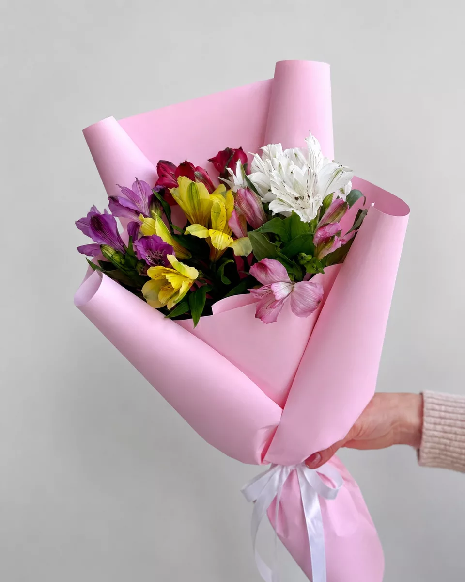Bouquet of 5 alstroemerias mix