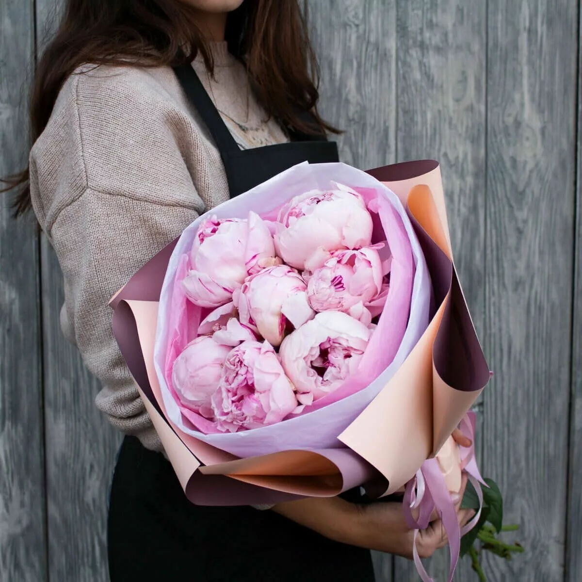 Bouquet of 7 pink peonies