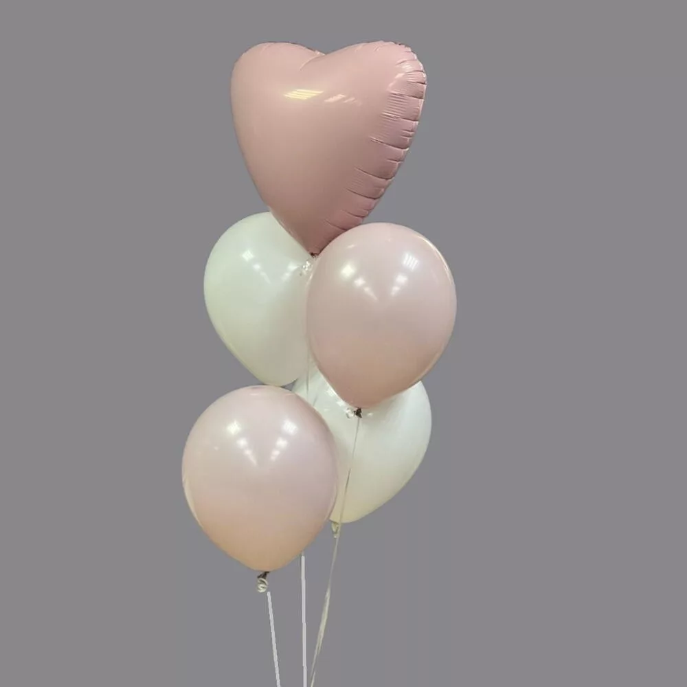 Fountain of balloons in white pink