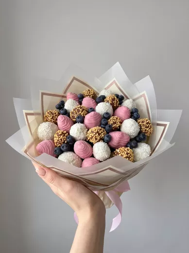 Букет из клубники 27 штук