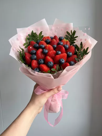 Букет из клубники.Ягодный букет