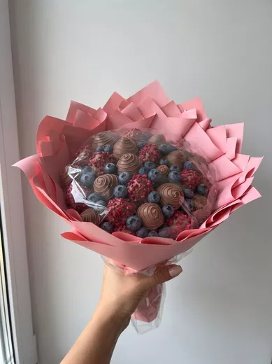 Клубника в шоколаде «ягодное безумие»