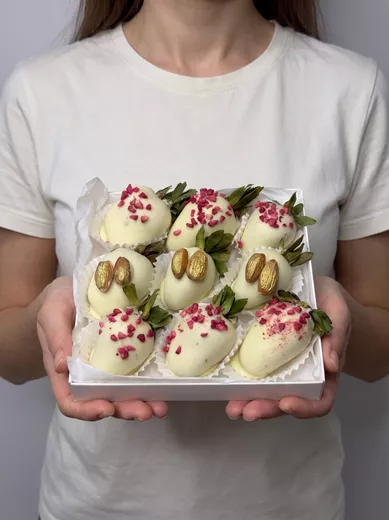 Клубника в белом шоколаде