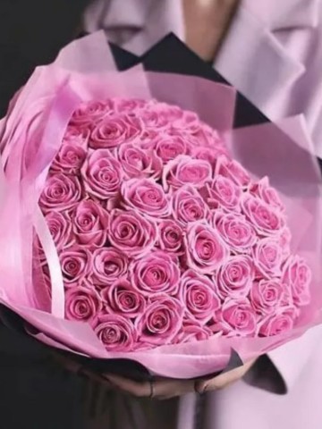 Букет из 39 розовых роз