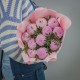 Букет из 11 розовых пионов с фисташкой