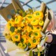 Букет из лимонных ранункулюсов 19 шт. ПРЕМИУМ