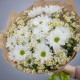 Букет из хризантема и ромашка кустовая