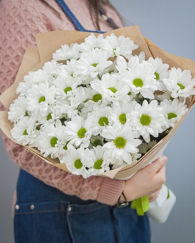 Букет из 9 кустовых хризантем в крафте Букет из 9 кустовых хризантем в крафте