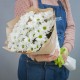 Букет из 9 кустовых хризантем в крафте